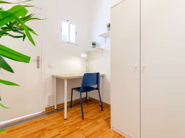 1 room of 23m² in Barcelona photo 13
