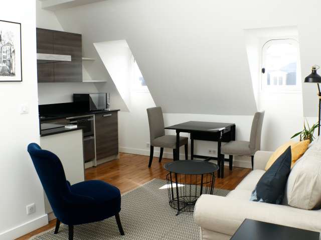 Apartment in Paris - View 2