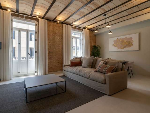 4-bedroom apartment for rent in La Gran Vía, Valencia - Pogled 2