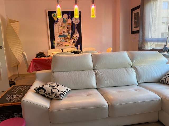 3-bedroom apartment for rent in Valverde, Madrid - View 2