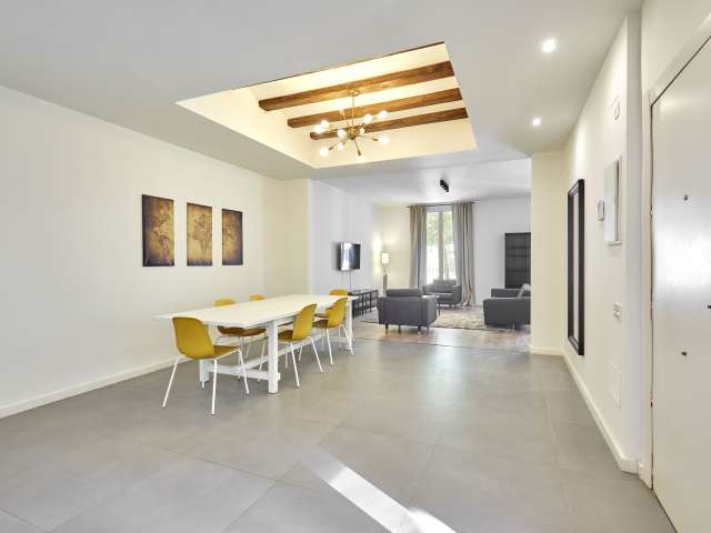 3-bedroom flat for rent in El Raval, Barcelona - Vista 4
