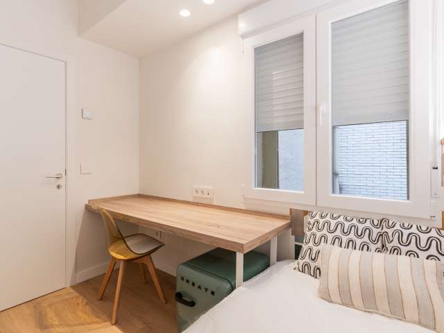 1 room of 136m² in Madrid photo 11