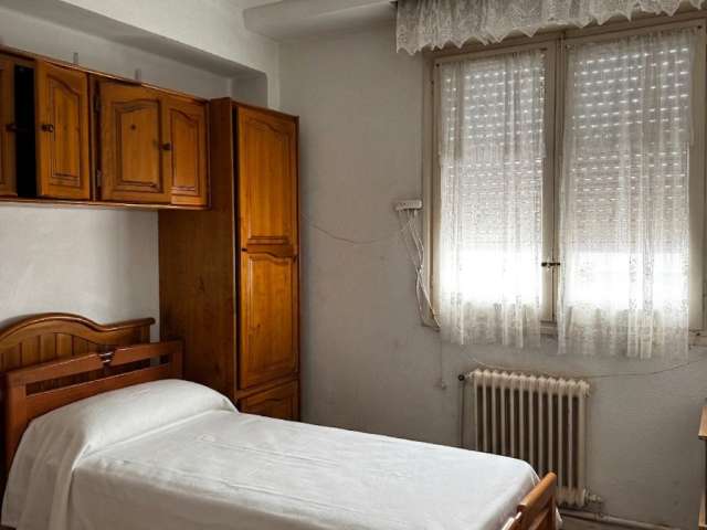 1 room of 39m² in Pamplona photo 6
