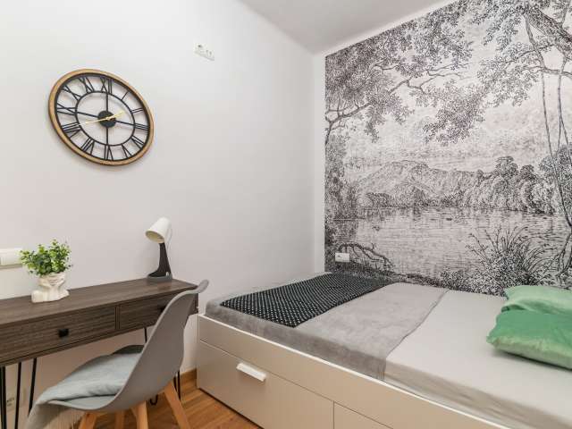 1 room of 78m² in Barcelona photo 3