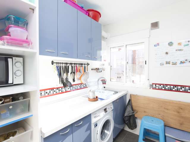1 room of 72m² in Madrid photo 11