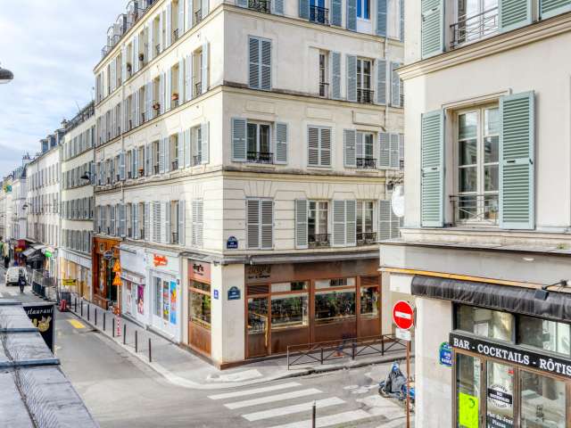 Apartment in Paris - More