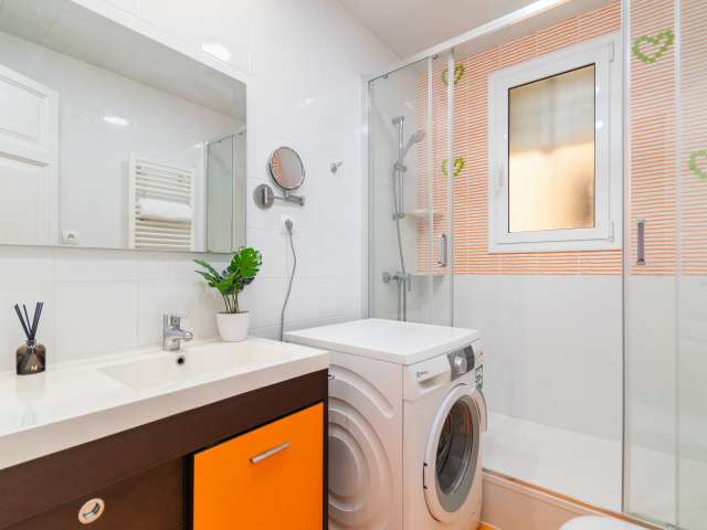 1 room of 78m² in Barcelona photo 13