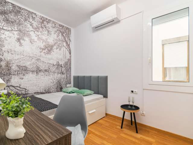 1 room of 78m² in Barcelona