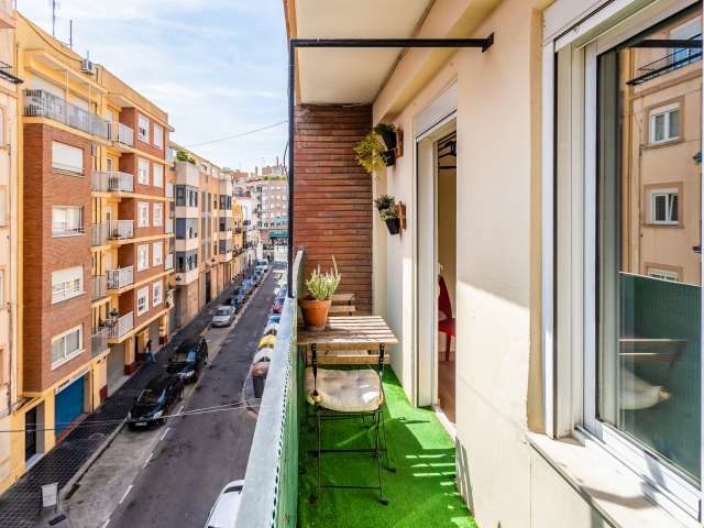 3-room apartment of 89m² in Valencia photo 15