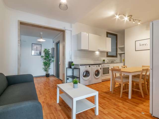 1 room of 23m² in Barcelona photo 6
