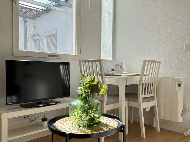 1-bedroom apartment for rent in Delicias, Madrid. - More