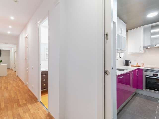 1 room of 78m² in Barcelona photo 10