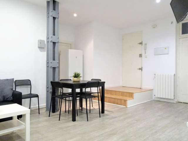 1 room of 48m² in Madrid photo 4