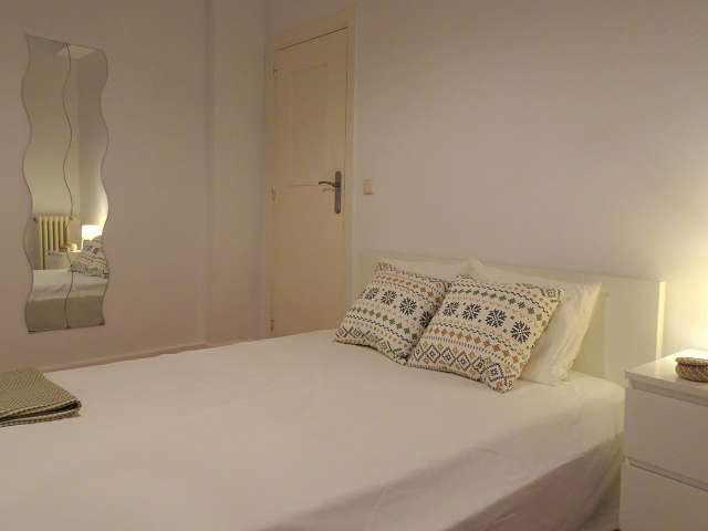 1 room of 48m² in Madrid photo 18