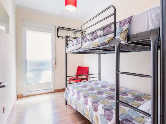 3-room apartment of 89m² in Valencia photo 6