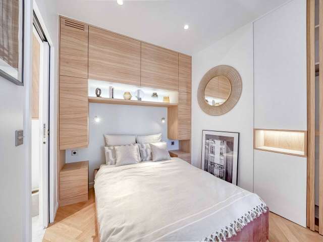 1-bedroom apartment for rent in Les Halles, Paris. - More