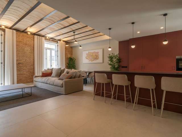 4-bedroom apartment for rent in La Gran Vía, Valencia - Pogled 3
