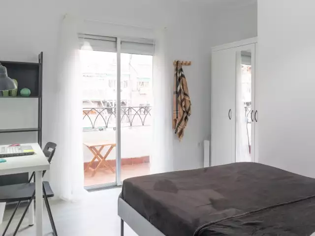 Room in 5-bedroom apartment for rent in Carabanchel, Madrid