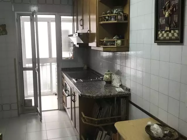 Ganze 4-Zimmer-Wohnung in Sevilla