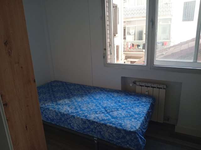 1 room of 44m² in Madrid photo 2
