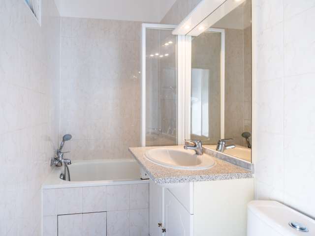 Studio for rent in Triangle d'Or, Paris - Vue 4