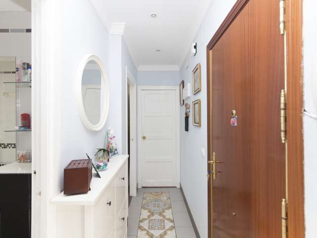 1 room of 72m² in Madrid photo 15