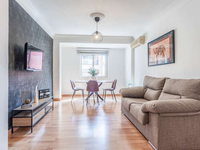 3-room apartment of 89m² in Valencia photo 8