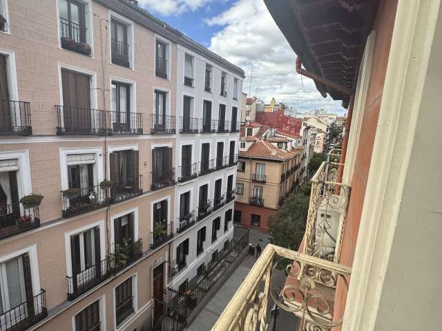 Studio for rent in Justicia, Madrid - More