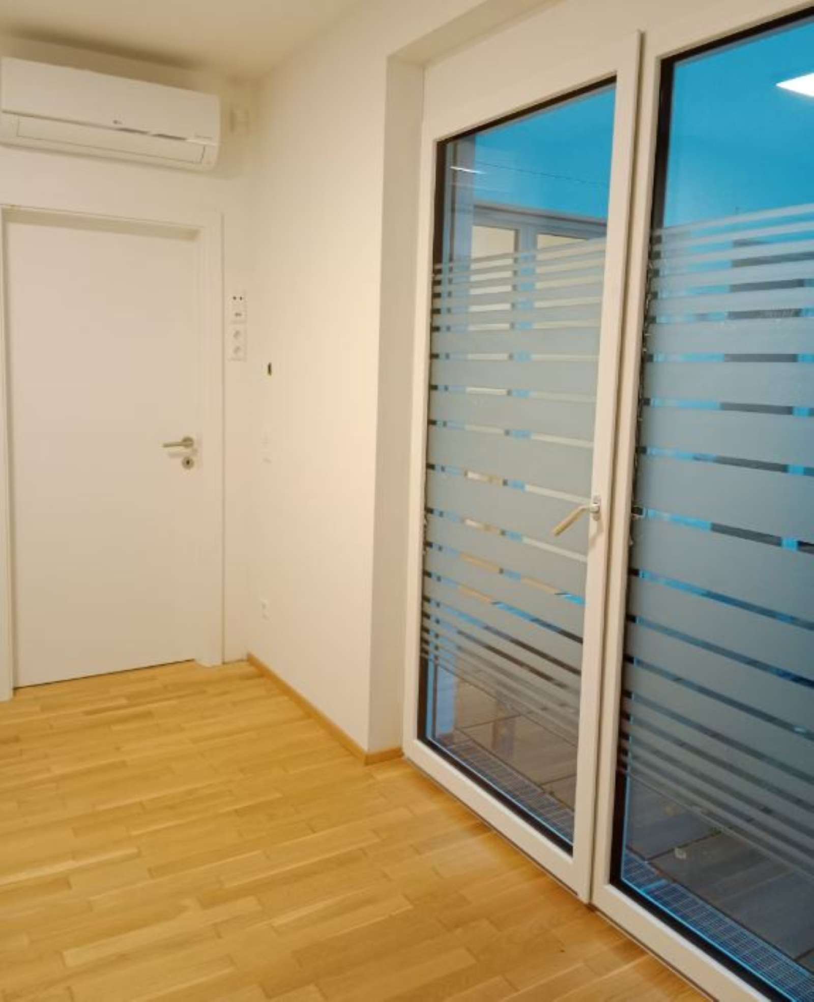 Room for rent in 4bedroom apartment in Vienna, Vienna (ref 1073810) Spotahome