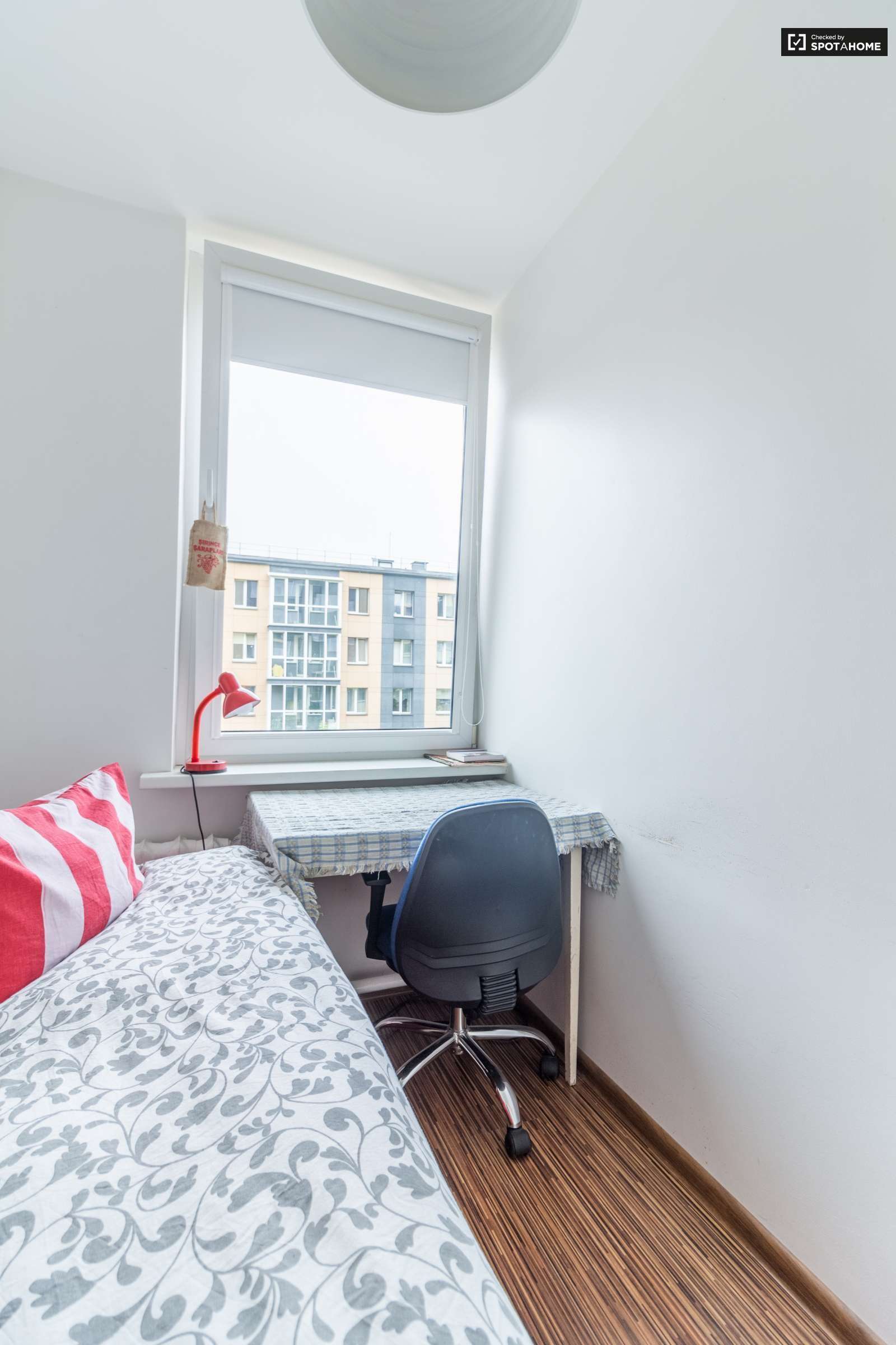 Room in a shared 5-bedroom flat for rent in Vilnius