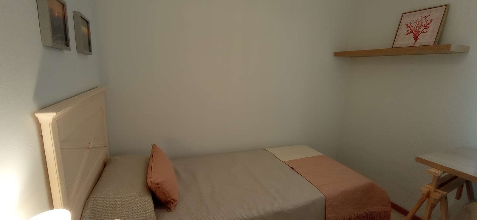 Room in shared apartment in Sevilla