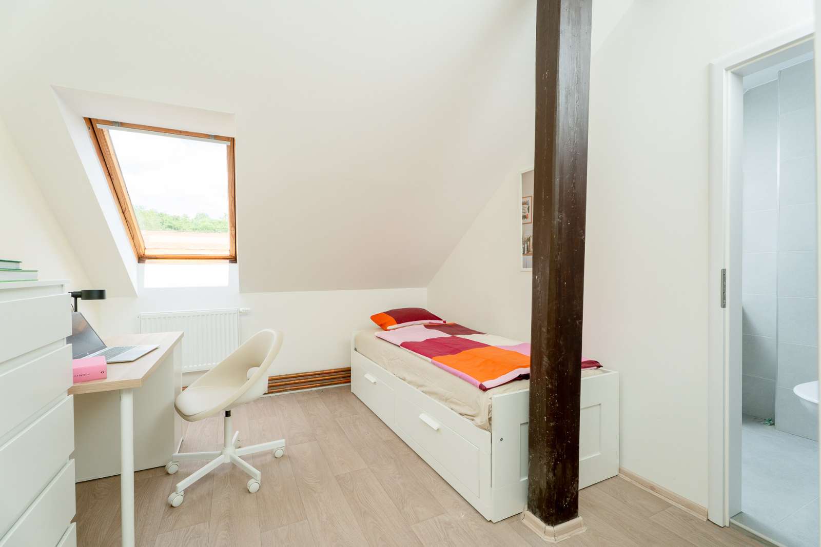 Room in shared flat for rent in Kolčavka, Prague
