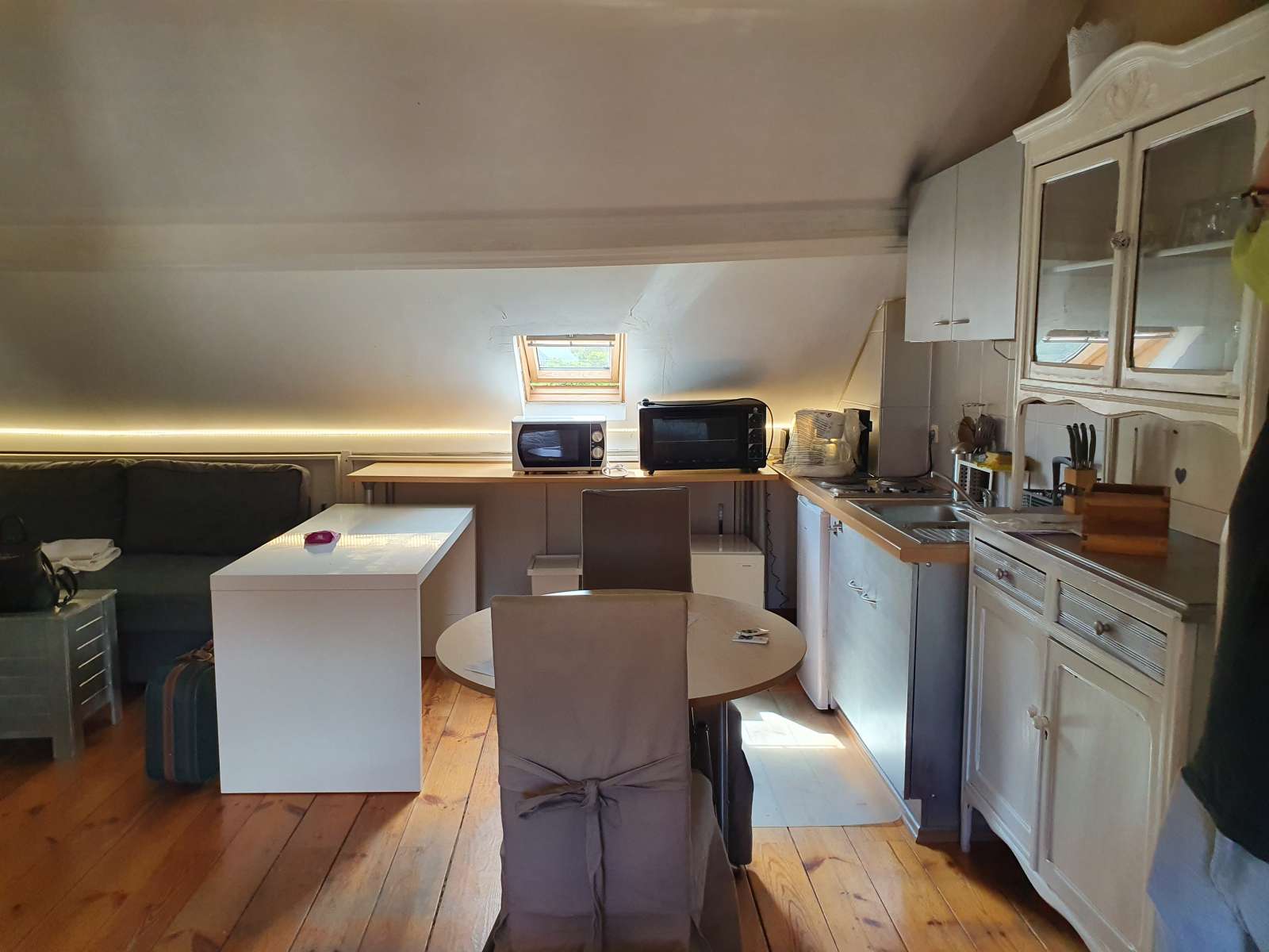 Studio apartment for rent in Uccle, Brussels (ref 565480) Spotahome