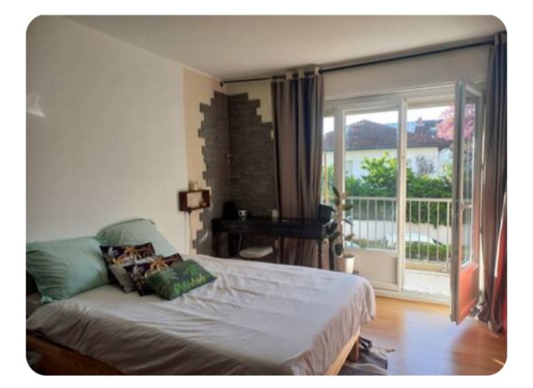 Room in Caluire-et-Cuire