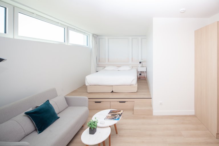 Apartment in Issy-les-Moulineaux