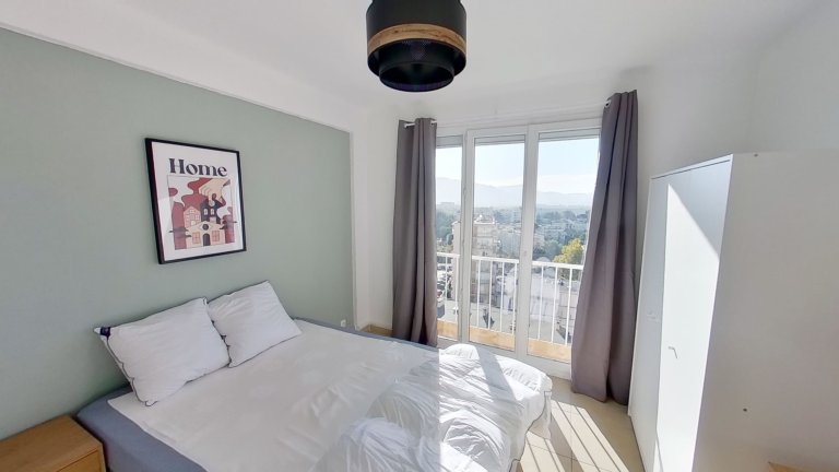 Pièce à Marseille