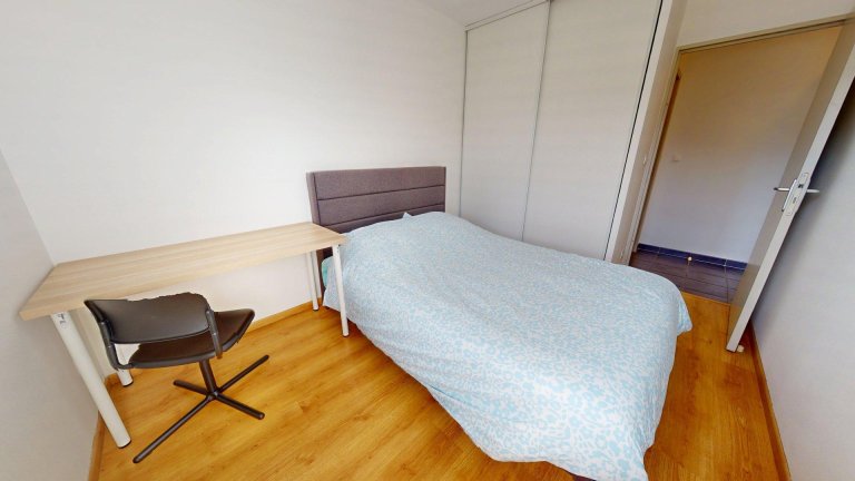 Kamer in Vénissieux
