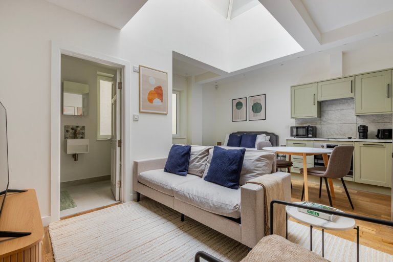 London Studio Flat Rent Bills Included Near Me Zone Studio Flats