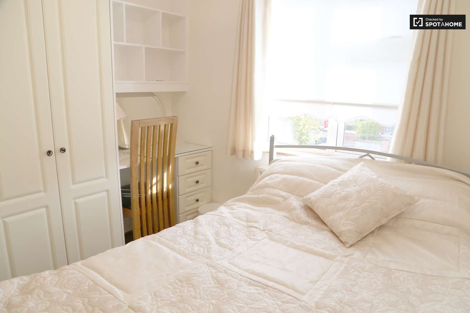 Cosy room to rent in house in North Central Area, Dublin